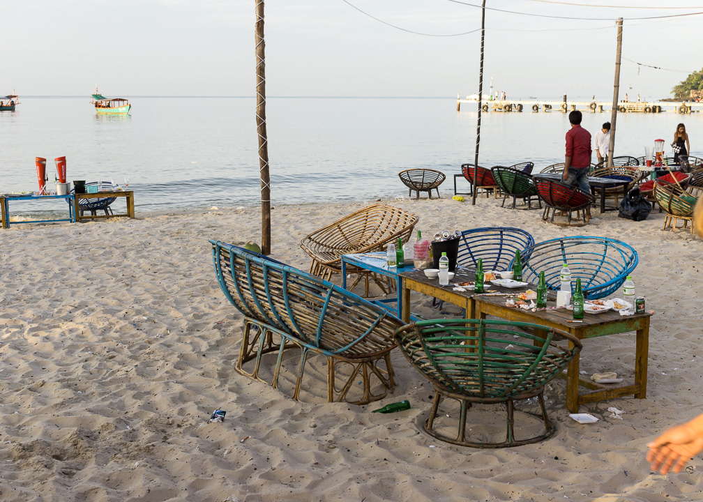 Auf den Fotos sind die Aufräumarbeiten schon fast abgeschlossen