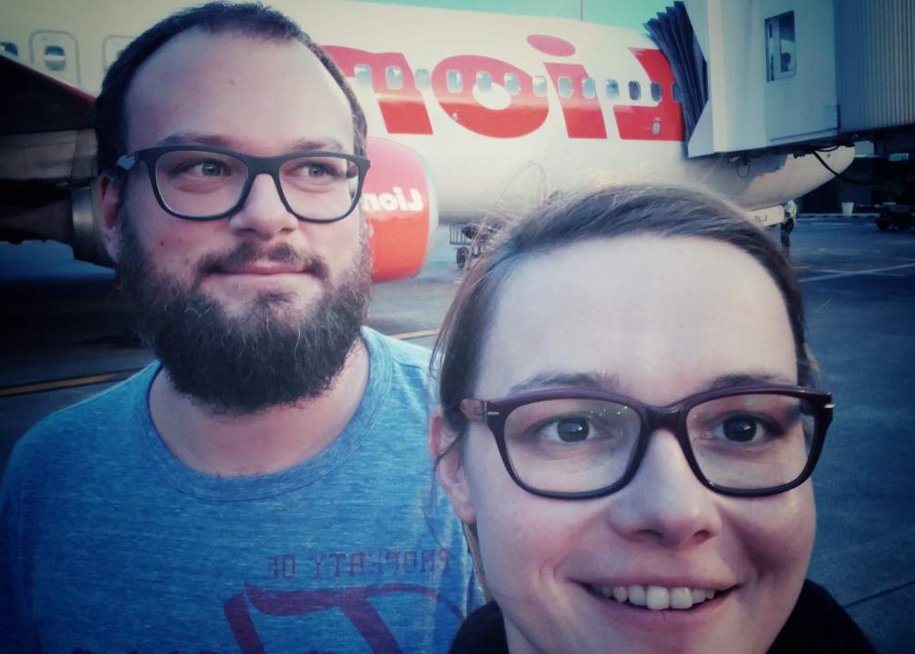 Schlafentzug macht Irre. Ich hätte uns mit dem Blick ja nicht an Board gelassen